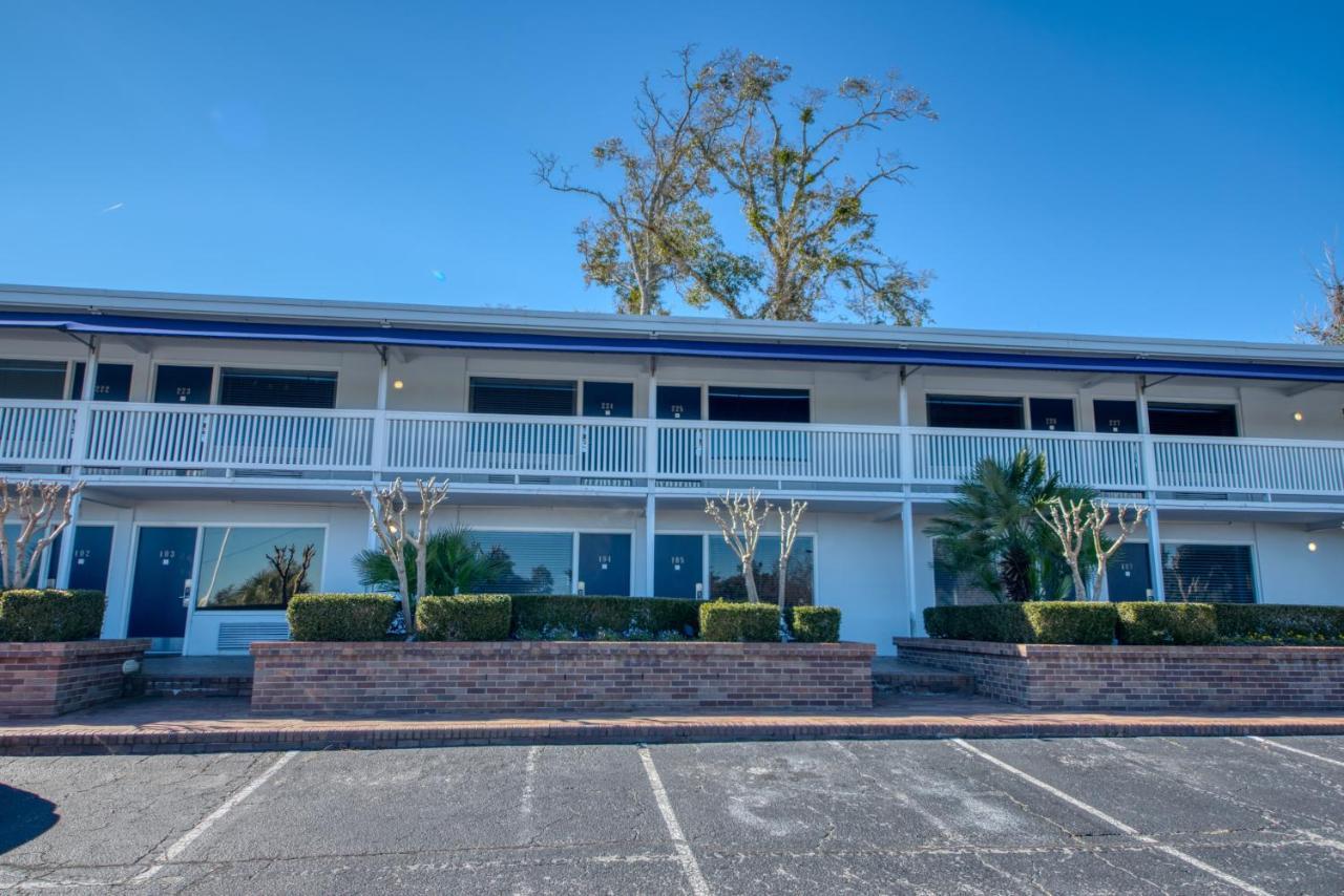 Waterway View Studio 2 W/ Pool, 1 Mile To Wrightsville Beach Wilmington Eksteriør billede